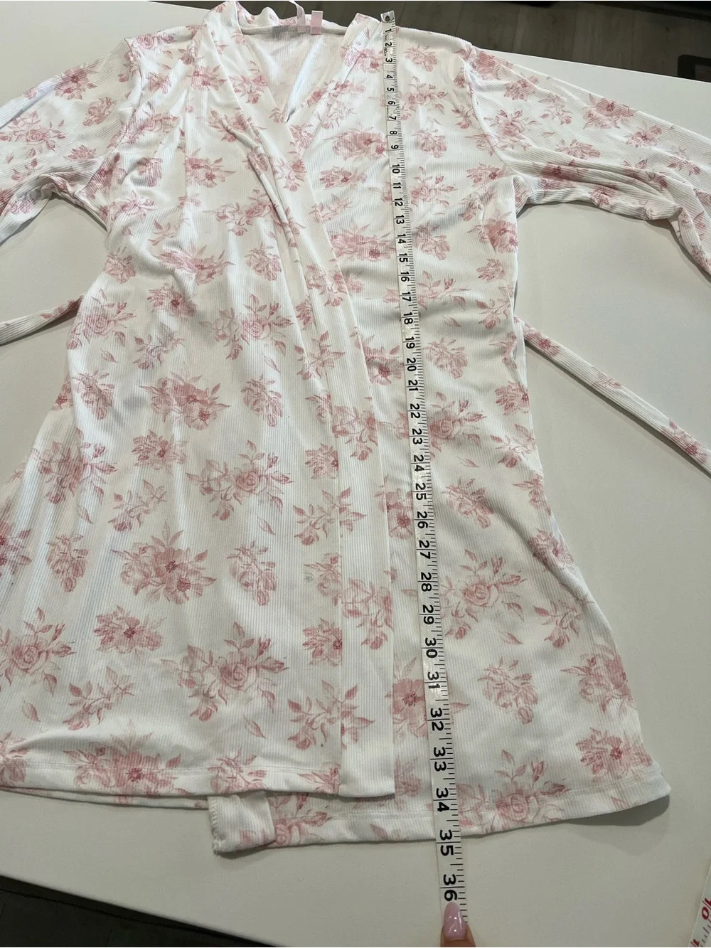 BODY TOUCH • baby pink and white floral robe & gown size XL - Picture 10 of 12